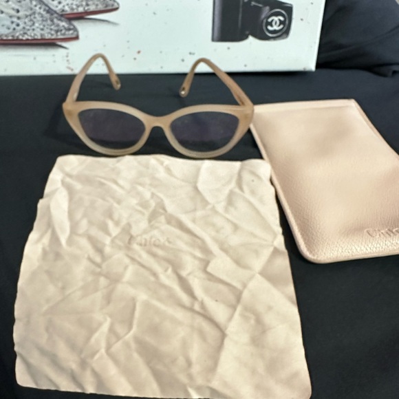 Light pink Chloe glasses EUC - Picture 3 of 11